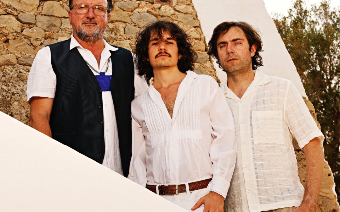 Andrés Coll Cosmic Trio – Ride to Heaven